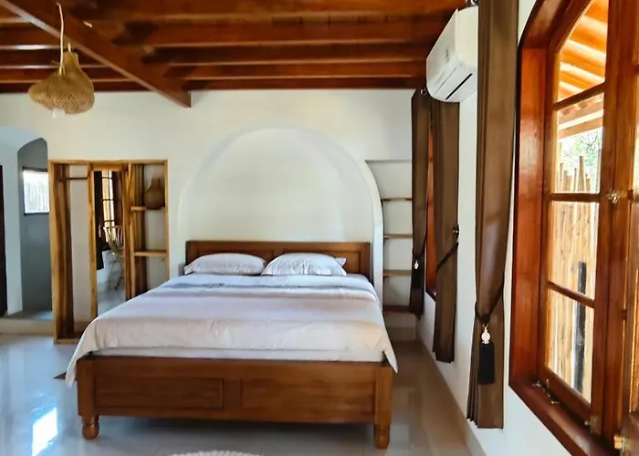 Bintang Beach 2 Bungalow